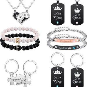 New 12 Pieces Couple Necklace Bracelet Keychain Set Her King His Queen N…